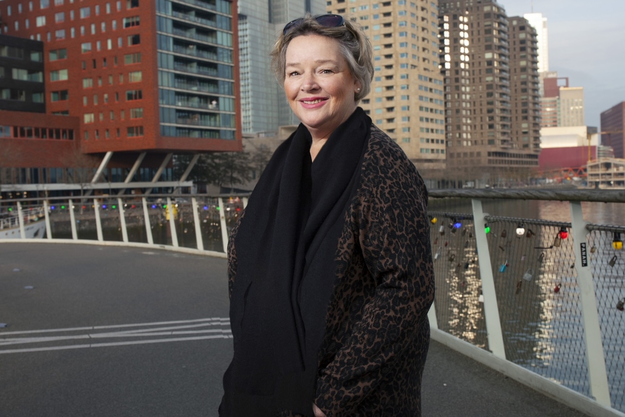 Column Hedy, Noodzakelijk afscheid van oude gevels - Havensteder